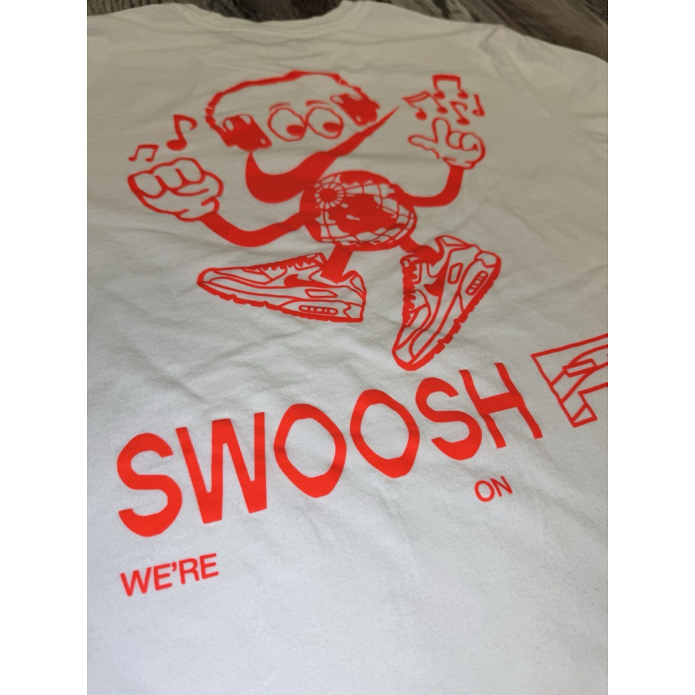 Nike Air Max Swoosh FM Graphic T-Shirt White Orange Streetwear Mens M - Picture 3 of 5